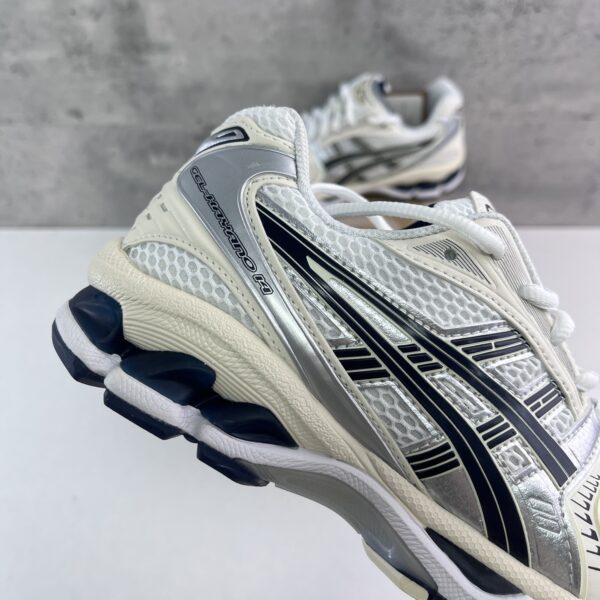 Asics Gel-Kayano 14 