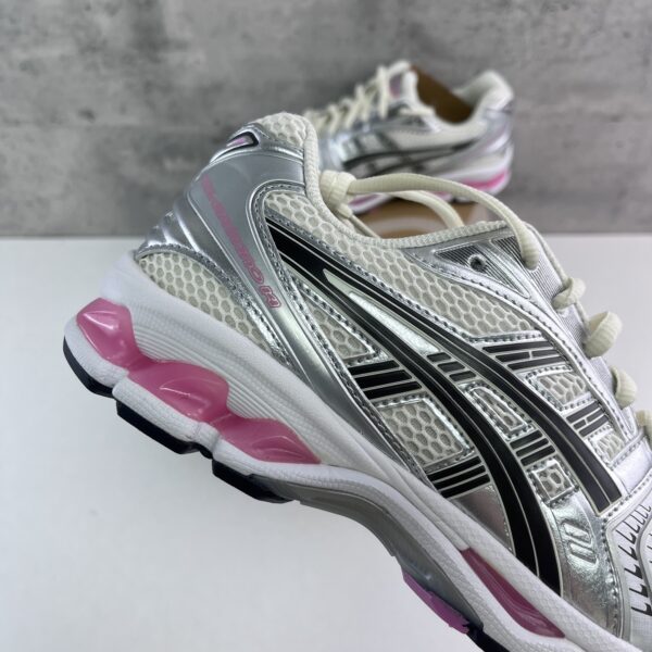 Asics Gel-Kayano 14 