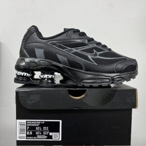Nike Shox R2 x Supreme 