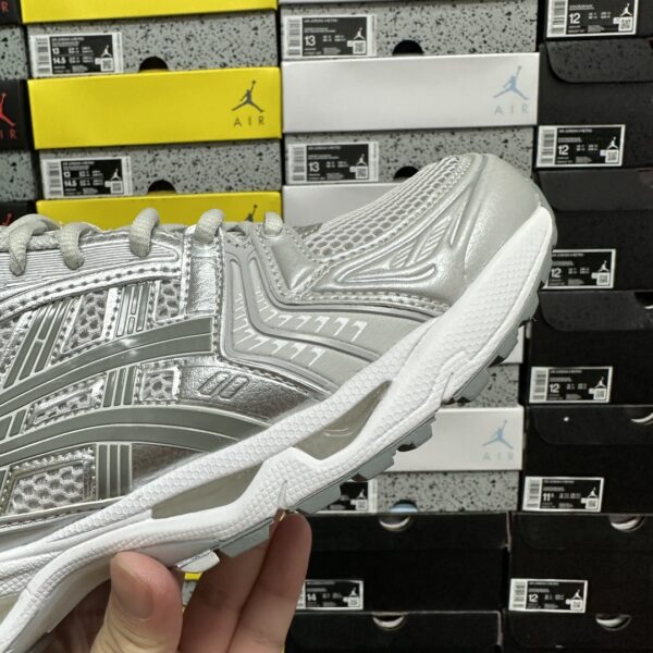 Asics Gel-Kayano 14 