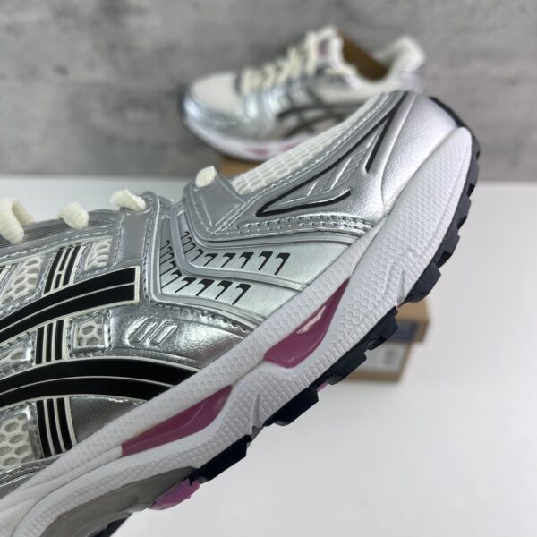Asics Gel-Kayano 14 