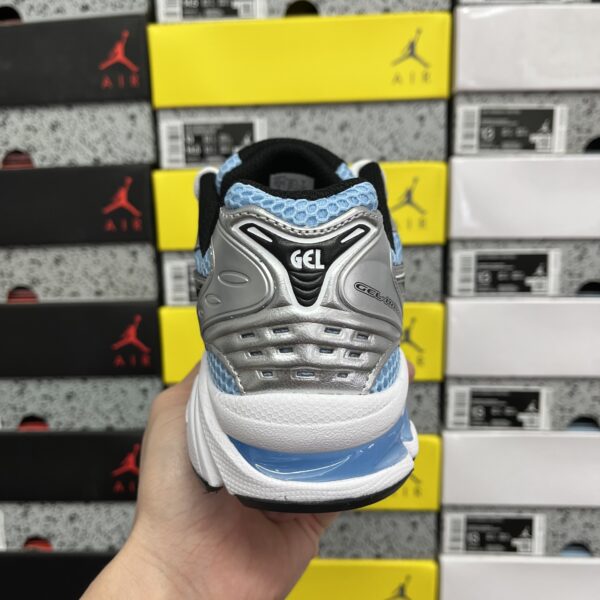 Asics Gel-Kayano 14 