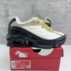 Nike Shox R2 