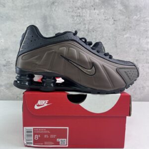 Nike Shox R4 