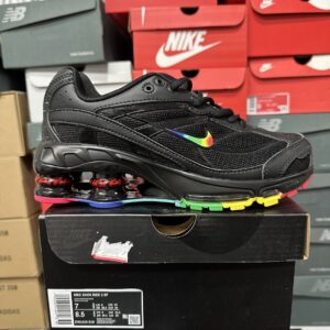 Nike Shox R2 x Supreme 