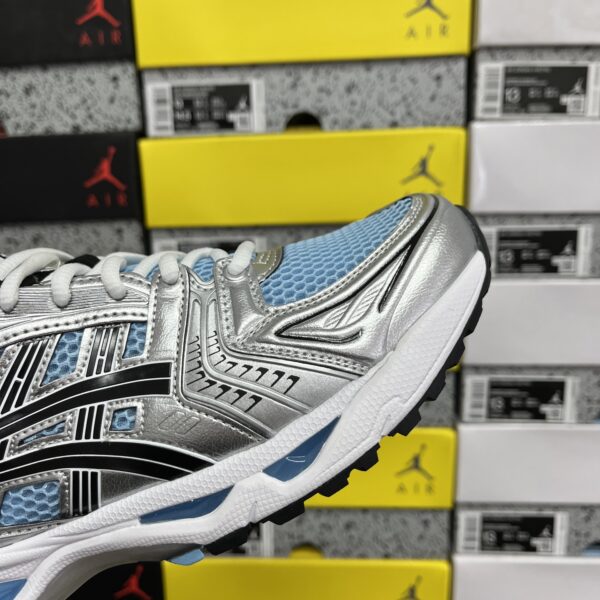 Asics Gel-Kayano 14 