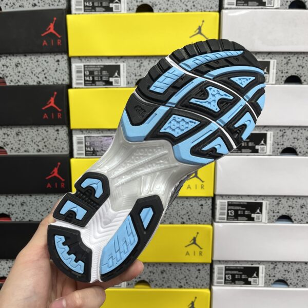 Asics Gel-Kayano 14 