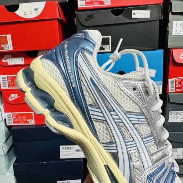 Asics Gel-Kayano 14 