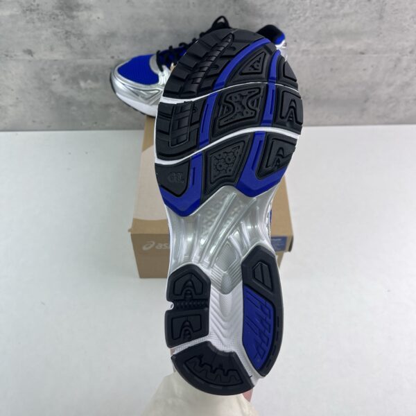 Asics Gel-Kayano 14 