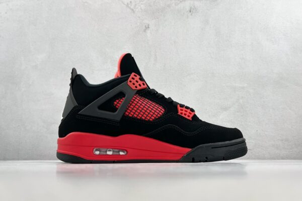 Nike Air Jordan 4 
