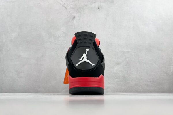 Nike Air Jordan 4 