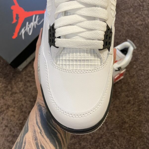 Nike Air Jordan 4 