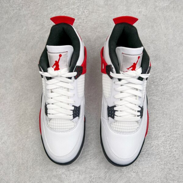 Nike Air Jordan 4 