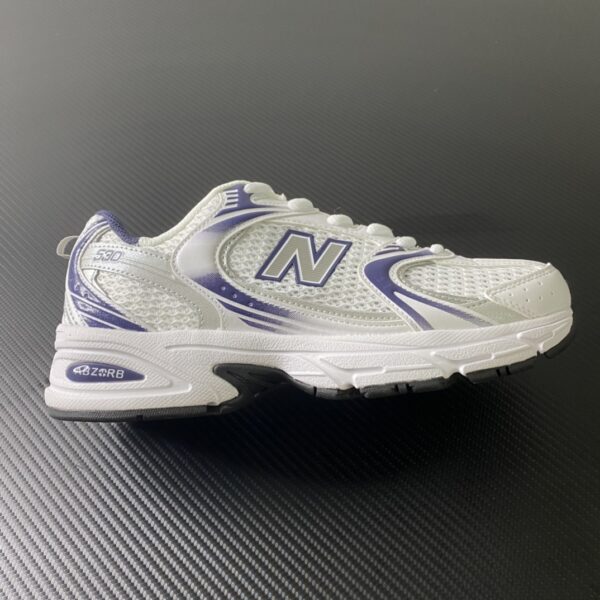 New Balance 530 
