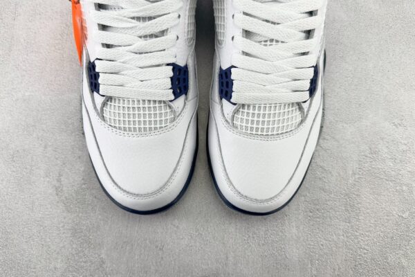 Nike Air Jordan 4 