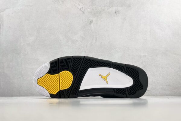 Nike Air Jordan 4 
