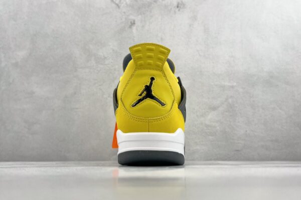 Nike Air Jordan 4 