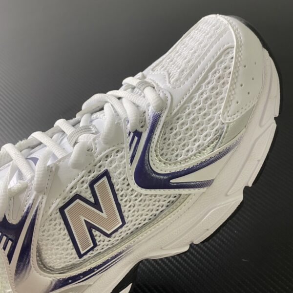 New Balance 530 