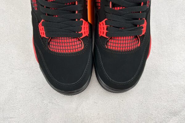 Nike Air Jordan 4 