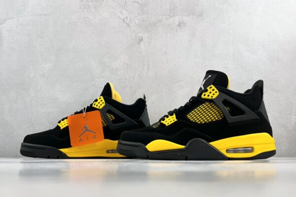 Nike Air Jordan 4 