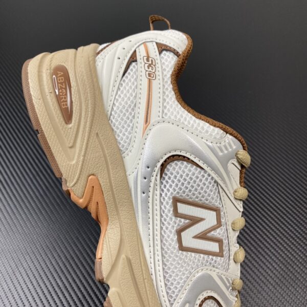 New Balance 530 