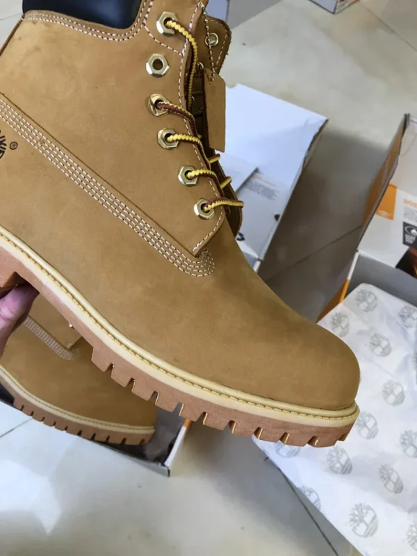 Bota Amarela Timberland 6" Clássica - Imagem 3