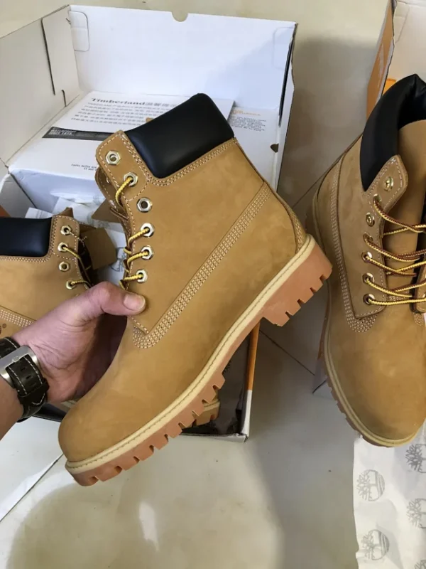 Bota Amarela Timberland 6" Clássica